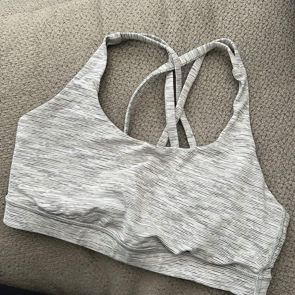 lululemon Energy Bra
Medium Support, B-D Cups size 8 used